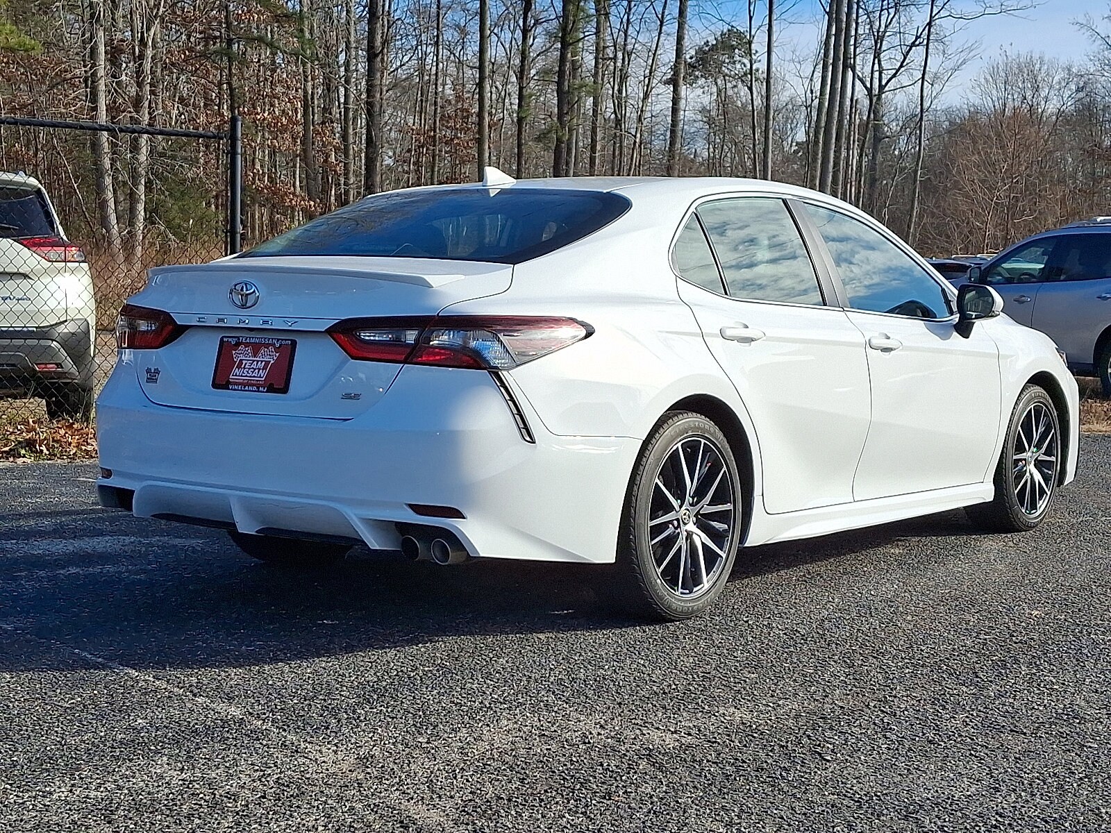 2023 Toyota Camry SE photo 5