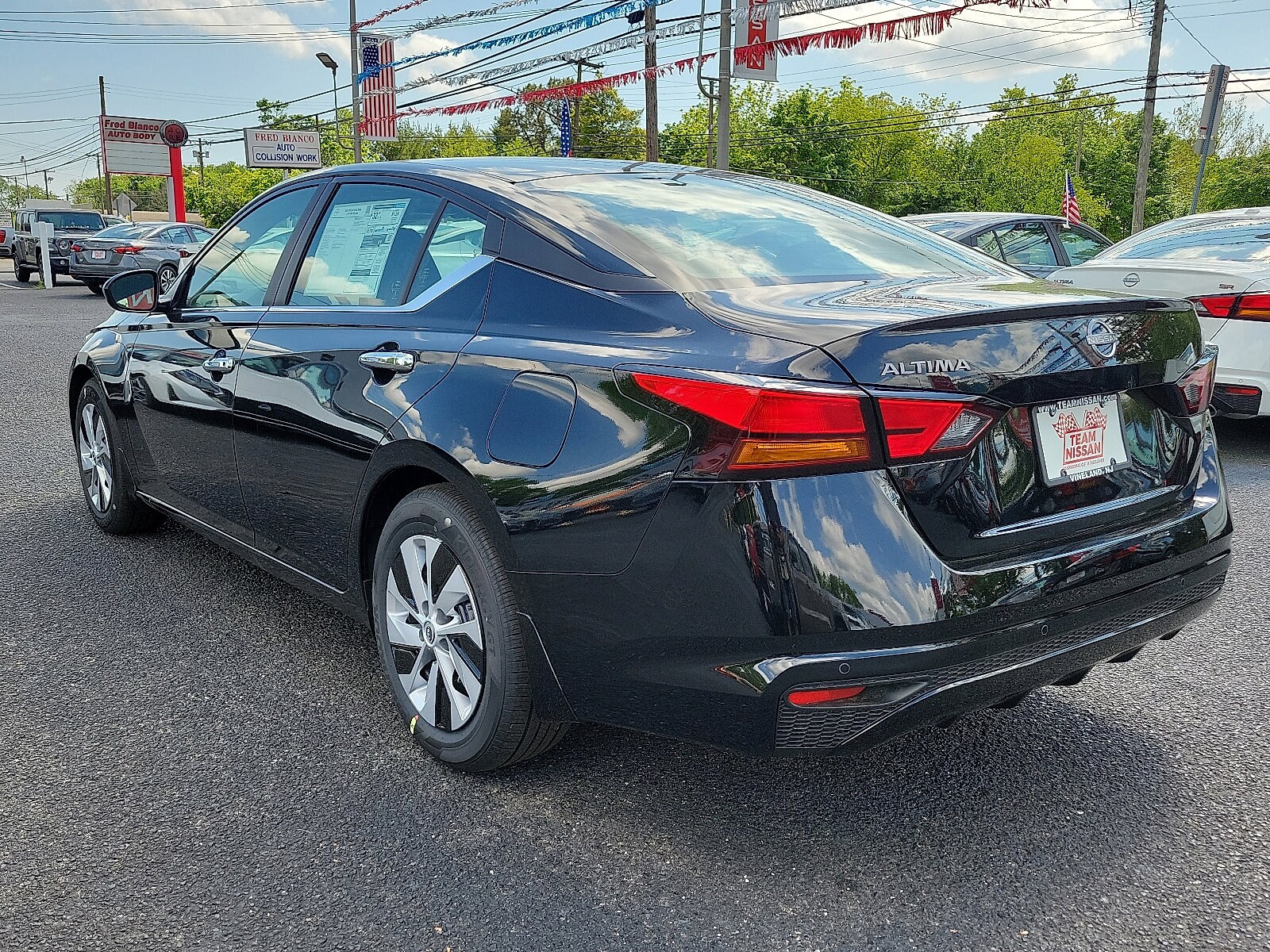 2024 Nissan Altima 2.5 S photo 3