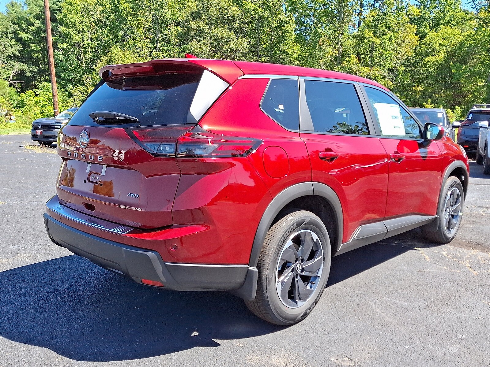 2026 Nissan Rogue SV photo 3