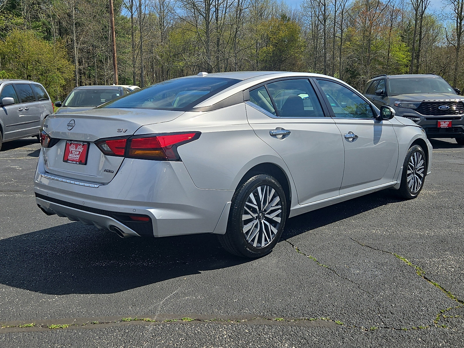 2023 Nissan Altima 2.5 SV photo 5