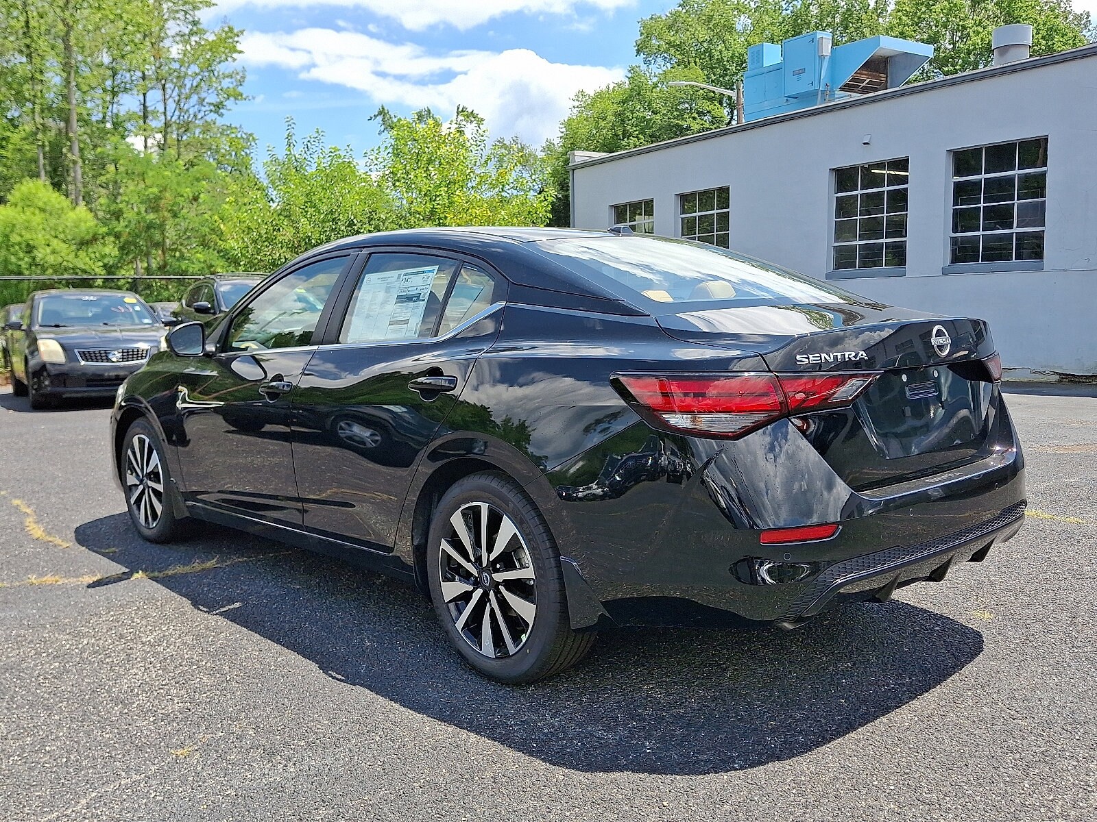 2025 Nissan Sentra SV photo 2
