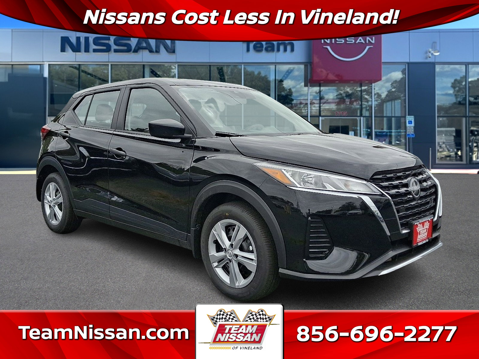 2025 Nissan KICKS PLAY Base