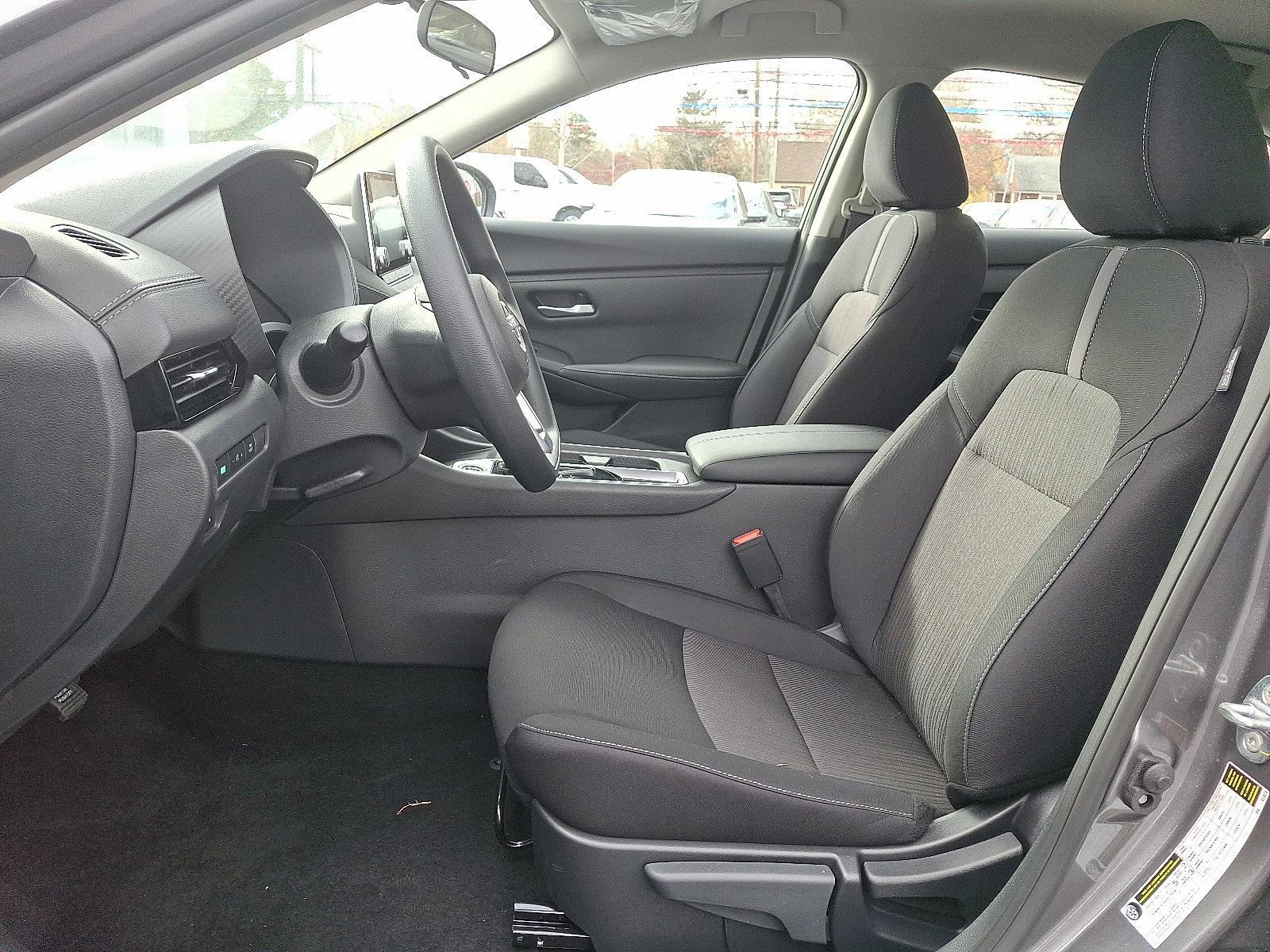 2025 Nissan Sentra SV photo 6