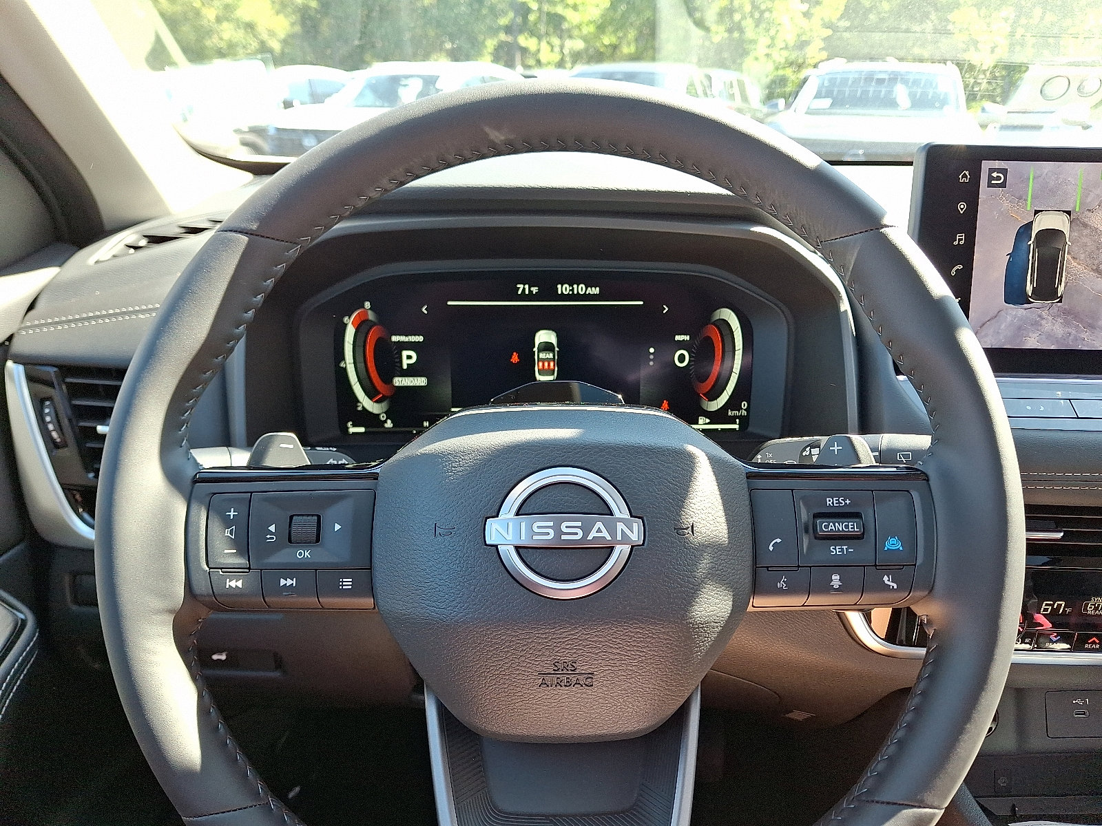 2025 Nissan Rogue SL - Photo 9