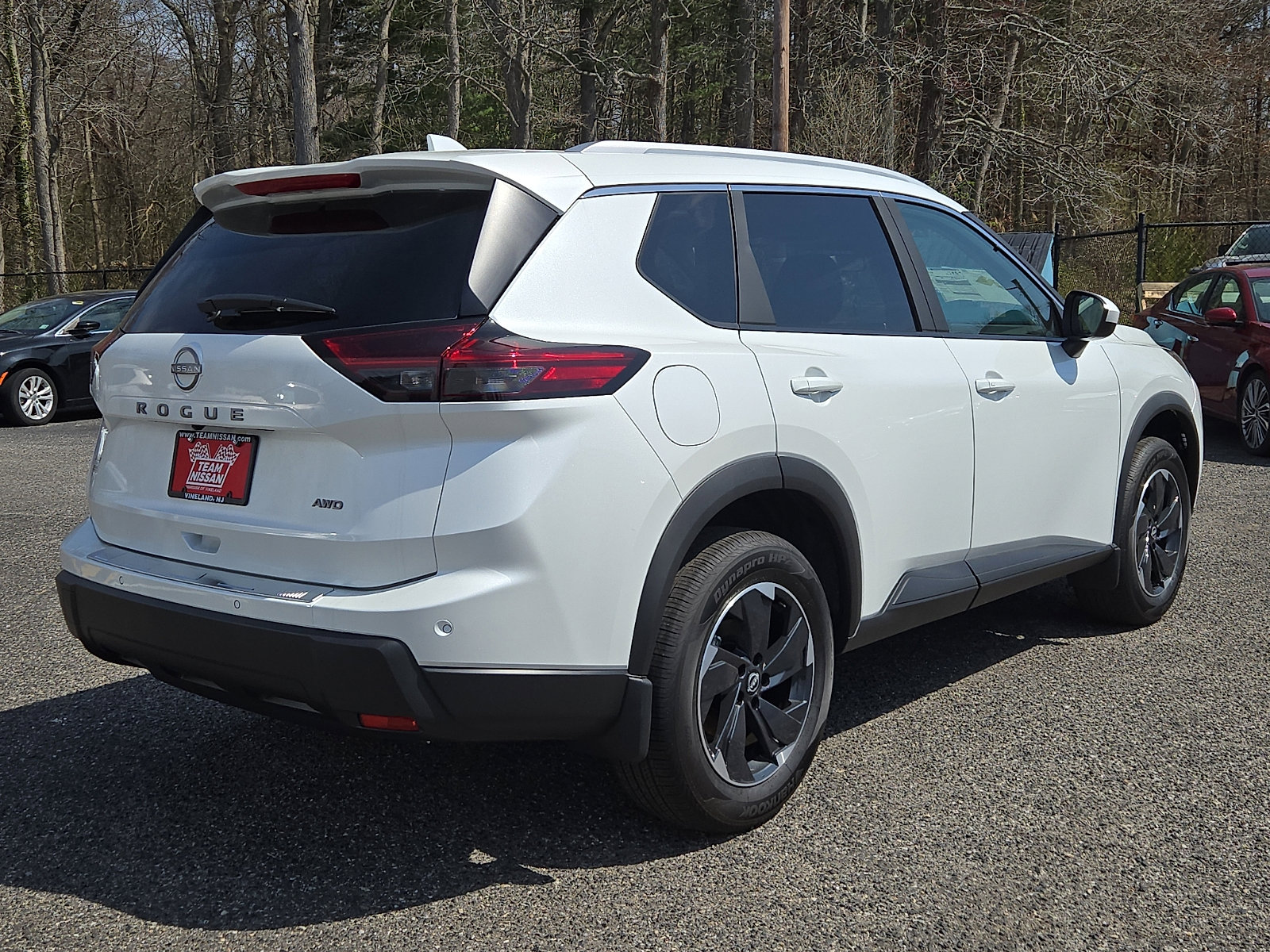 2026 Nissan Rogue SV - Photo 4