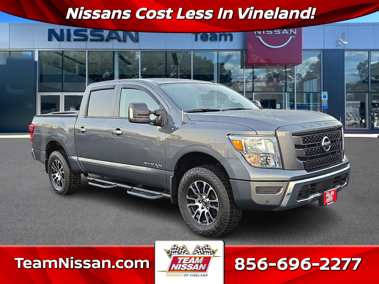 2021 Nissan Titan 4x4 Crew Cab SV 