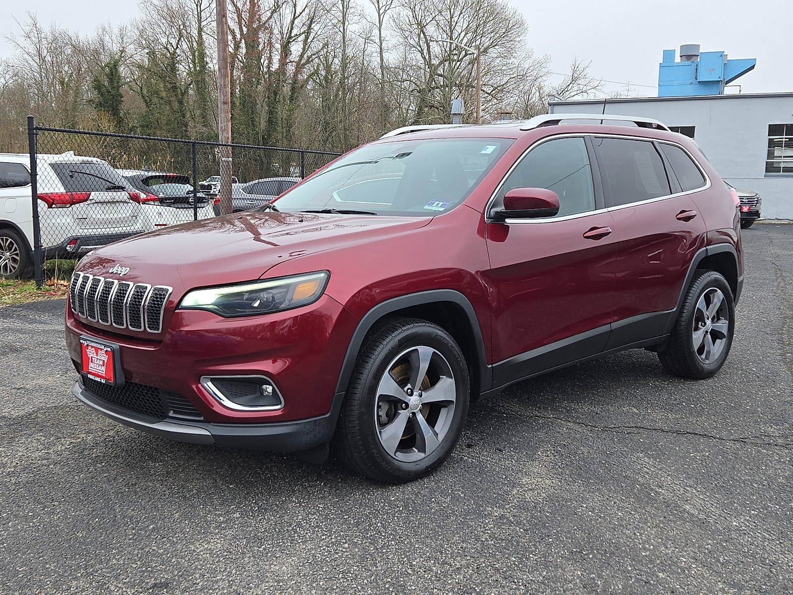 2019 Jeep Cherokee Limited photo 2