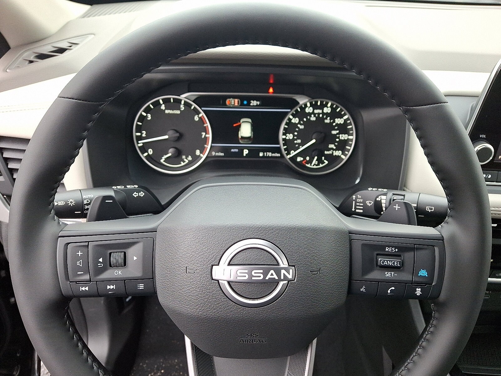 2026 Nissan Rogue SV - Photo 9