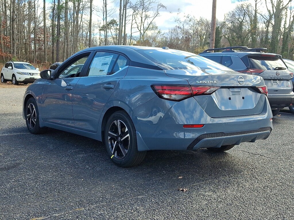 New 2025 Nissan Sentra SV Sedan