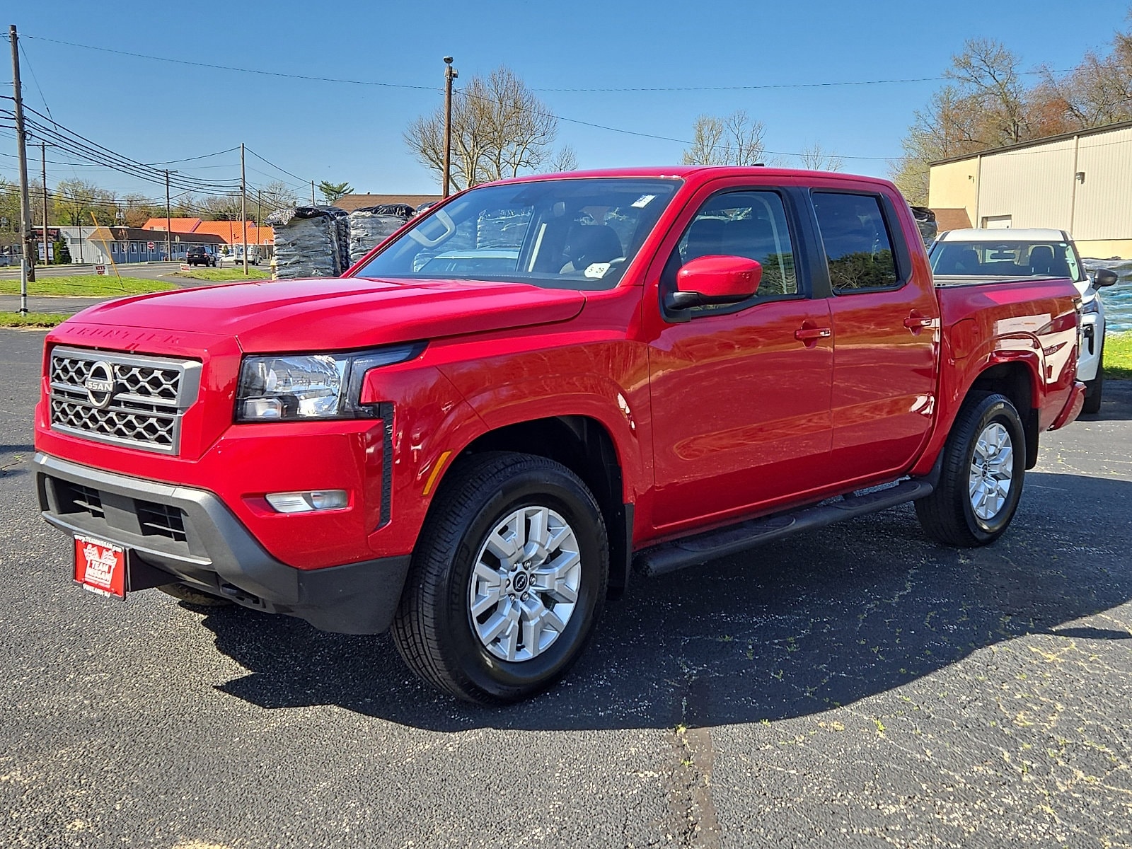 2024 Nissan Frontier SV photo 2