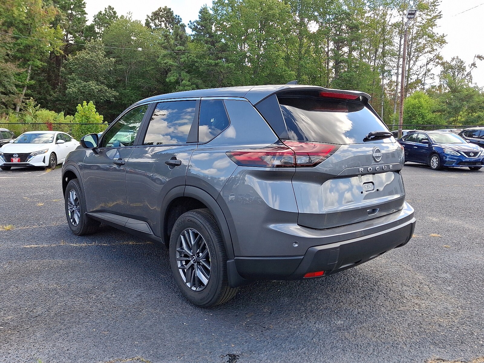 2026 Nissan Rogue S photo 2