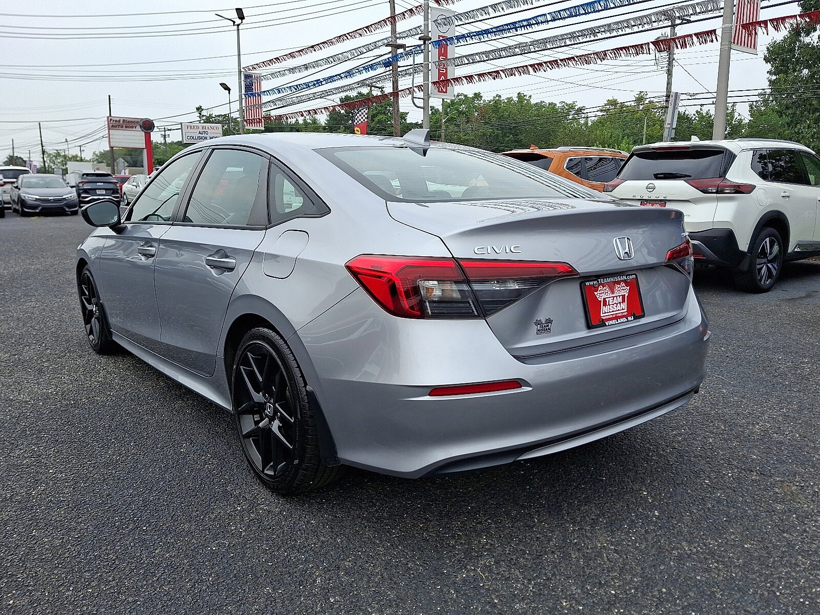 2022 Honda Civic Sport photo 4