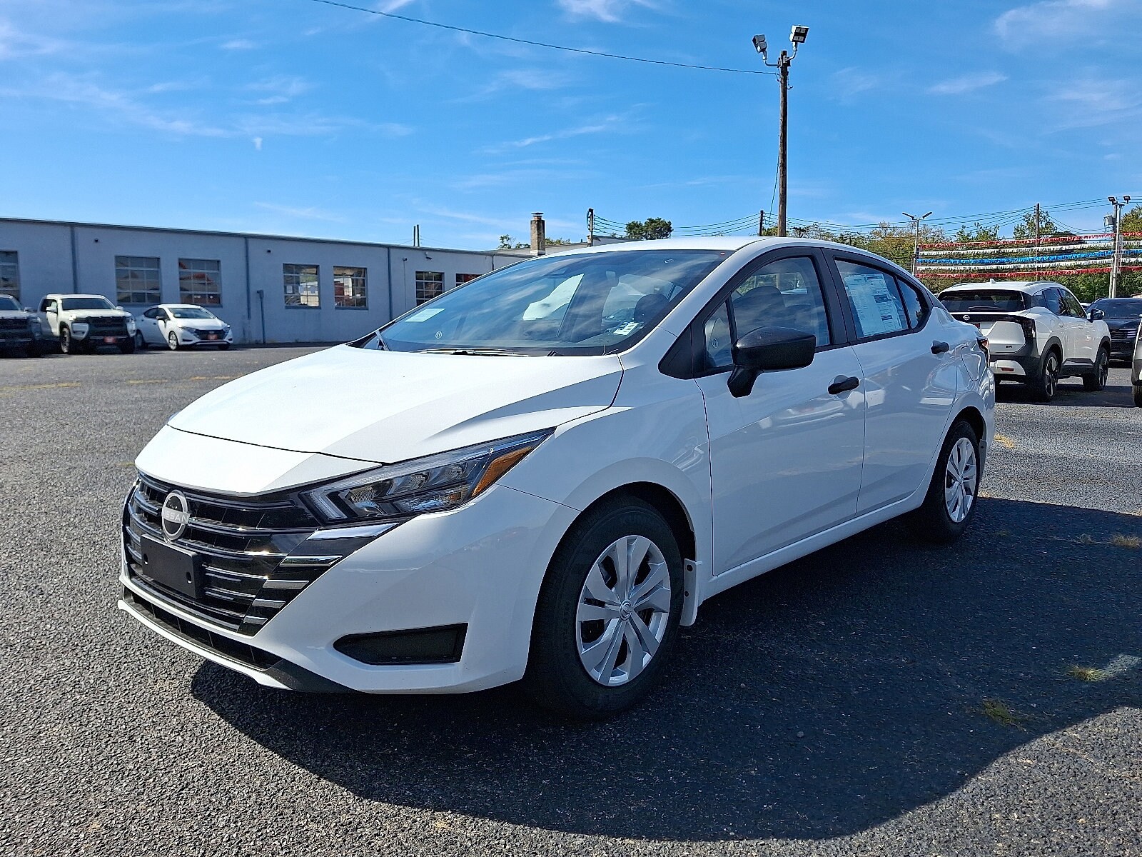 2025 Nissan Versa S photo 2