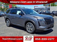 2026 Nissan Pathfinder SL SUV