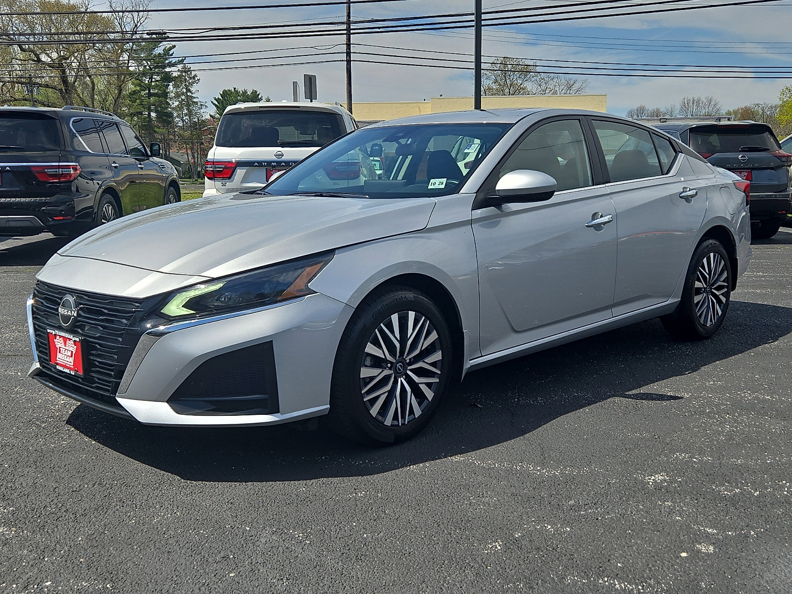 2023 Nissan Altima 2.5 SV photo 2