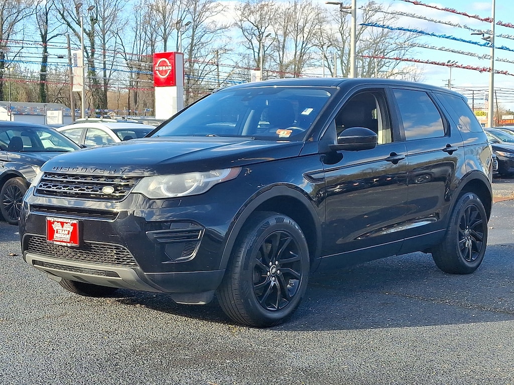 Used 2017 Land Rover Discovery Sport SE SE 4WD