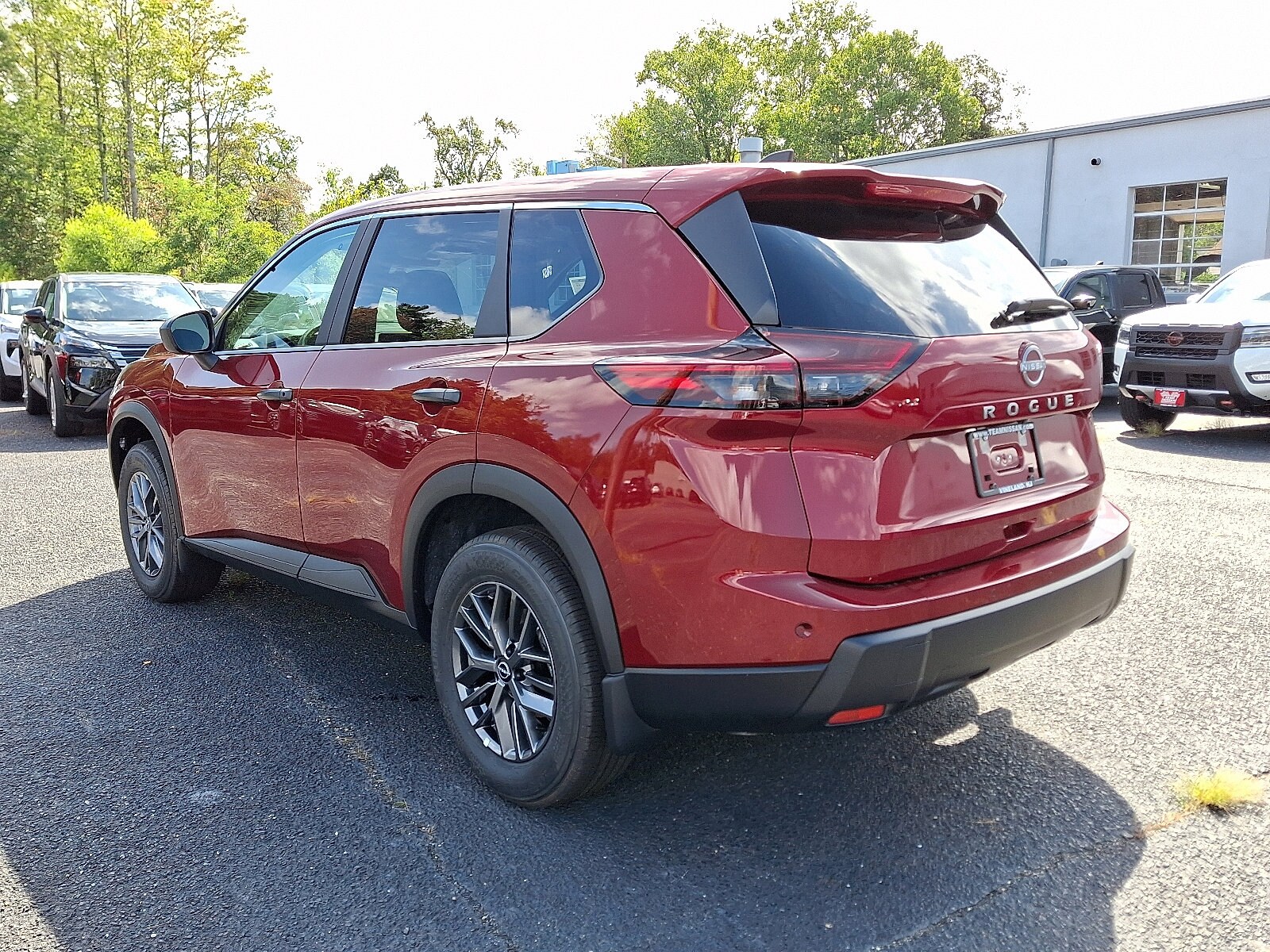 2026 Nissan Rogue S photo 3