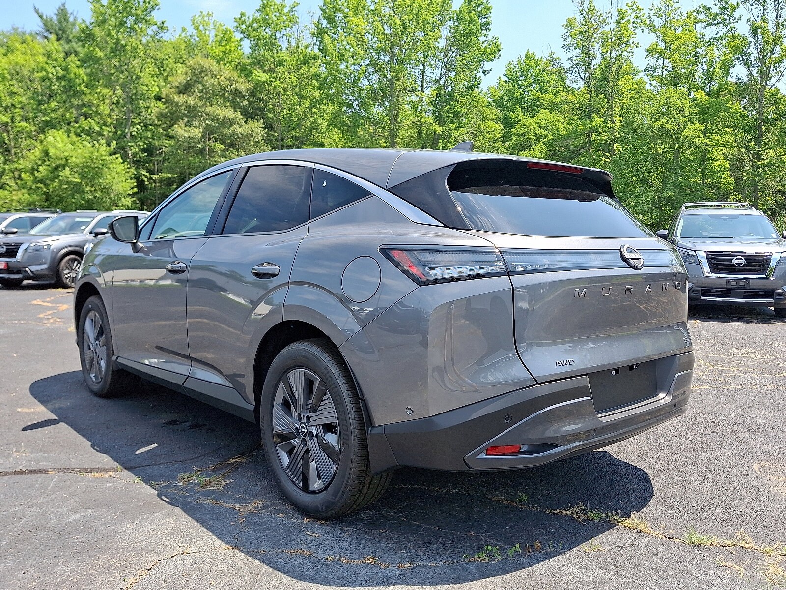 2025 Nissan Murano SL photo 3