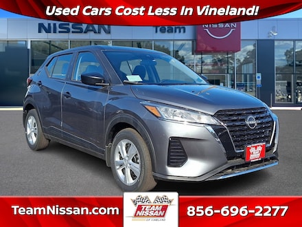 2025 Nissan Kicks Play S S FWD