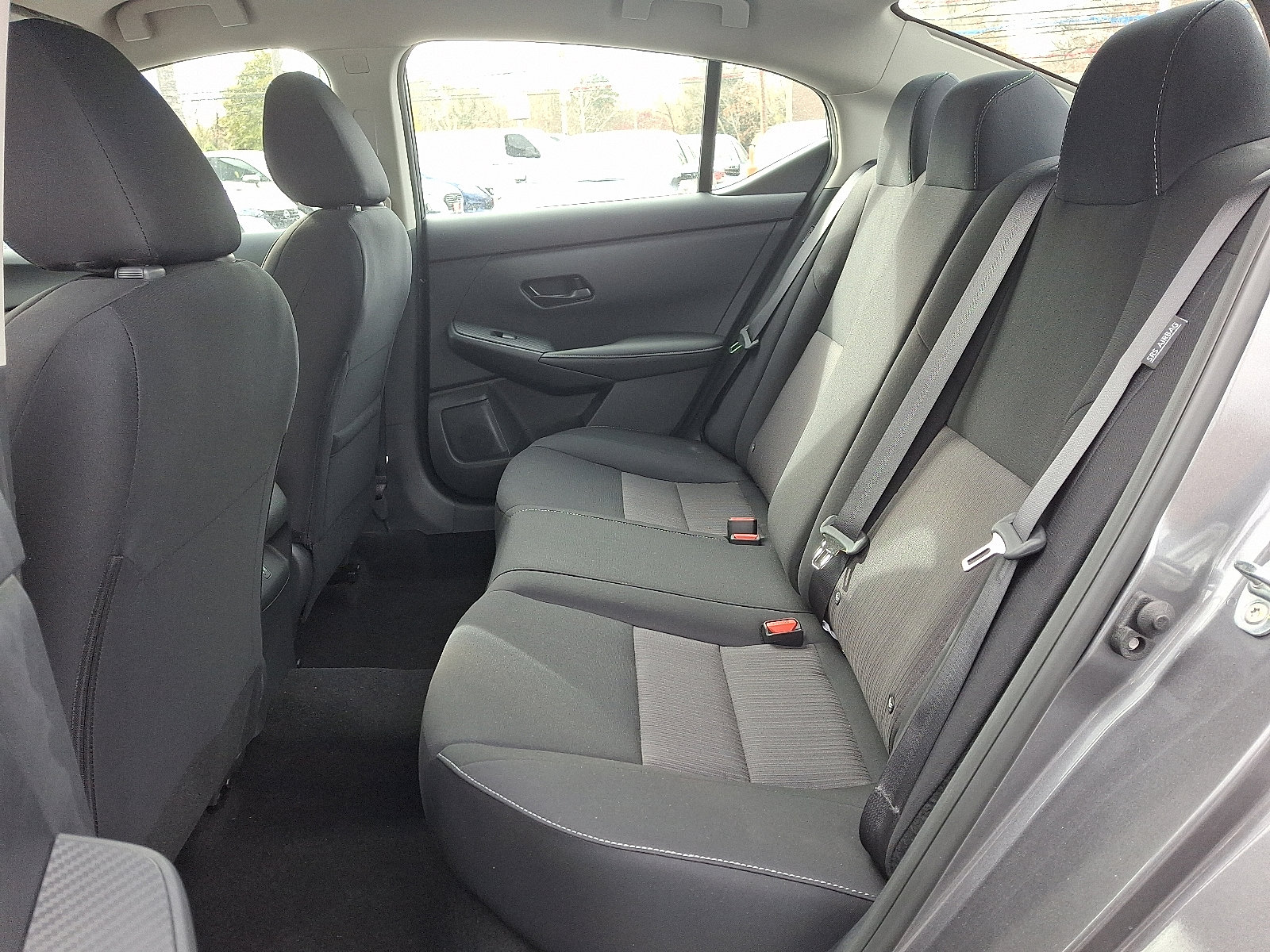 2025 Nissan Sentra SV photo 5