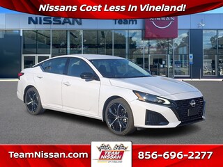 2025 Nissan Altima SR Sedan