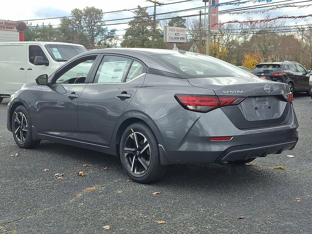 New 2025 Nissan Sentra SV Sedan