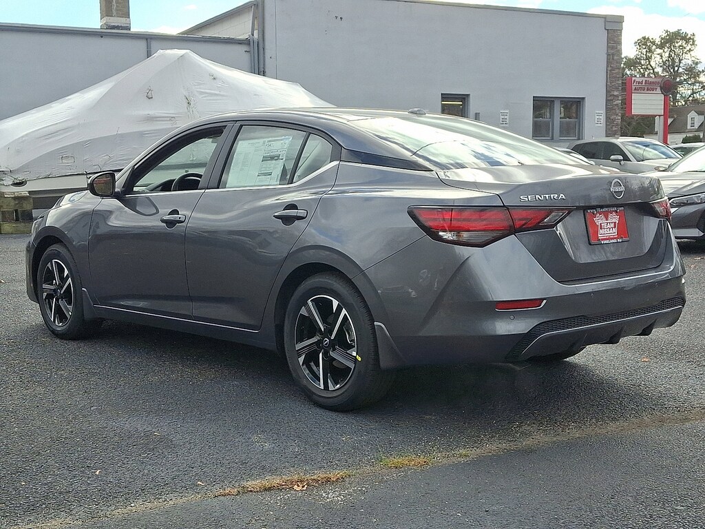 New 2025 Nissan Sentra SV Sedan