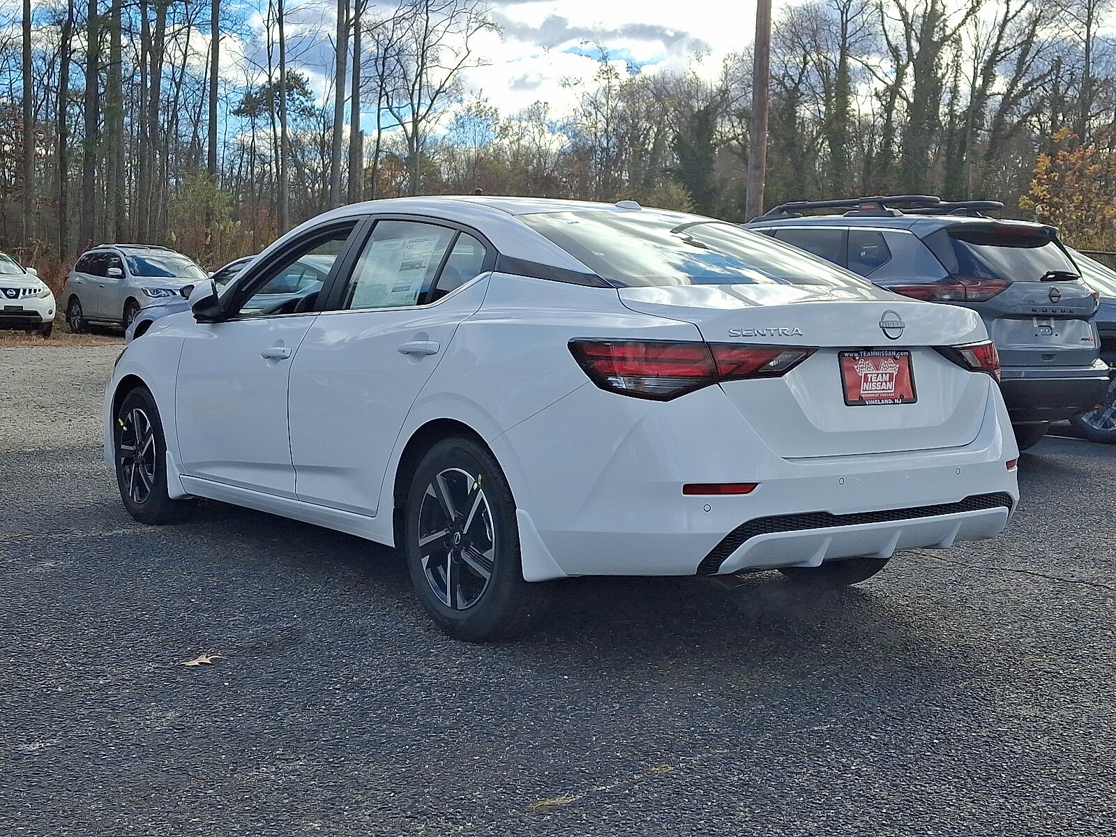 2025 Nissan Sentra SV photo 2