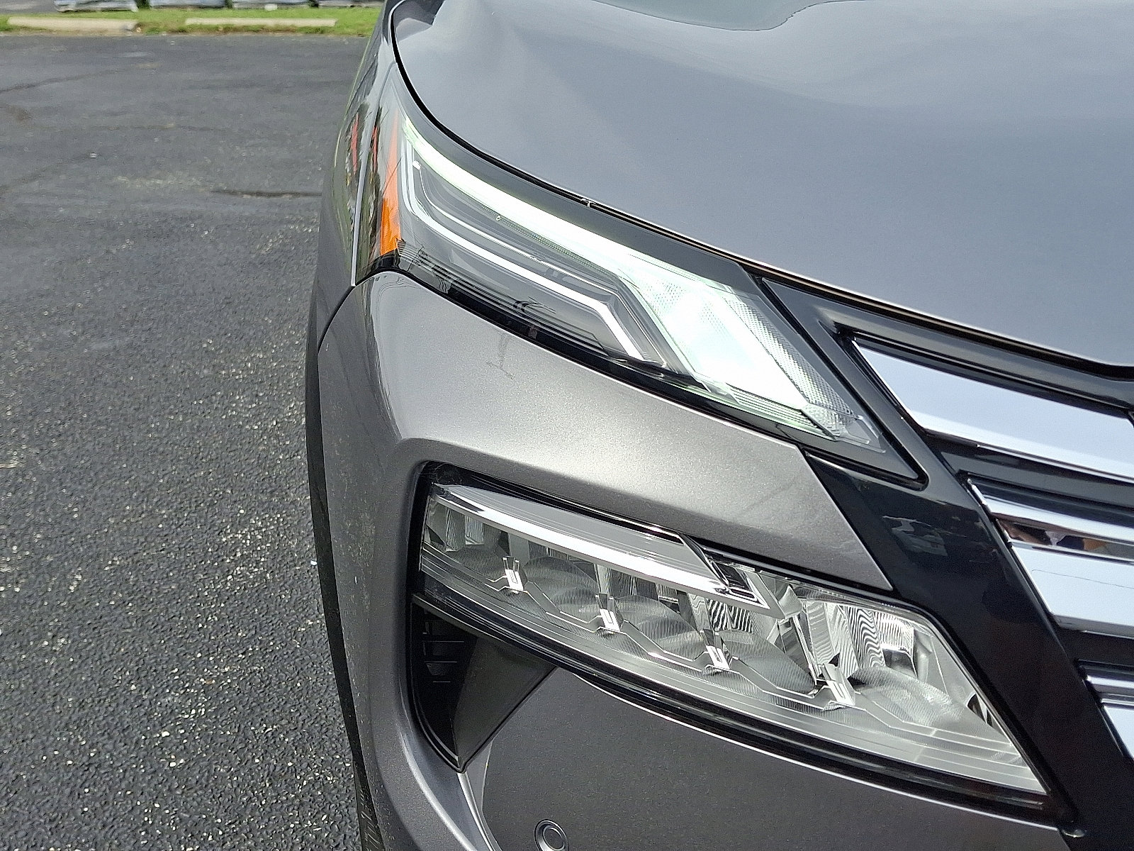 2026 Nissan Rogue Platinum - Photo 9