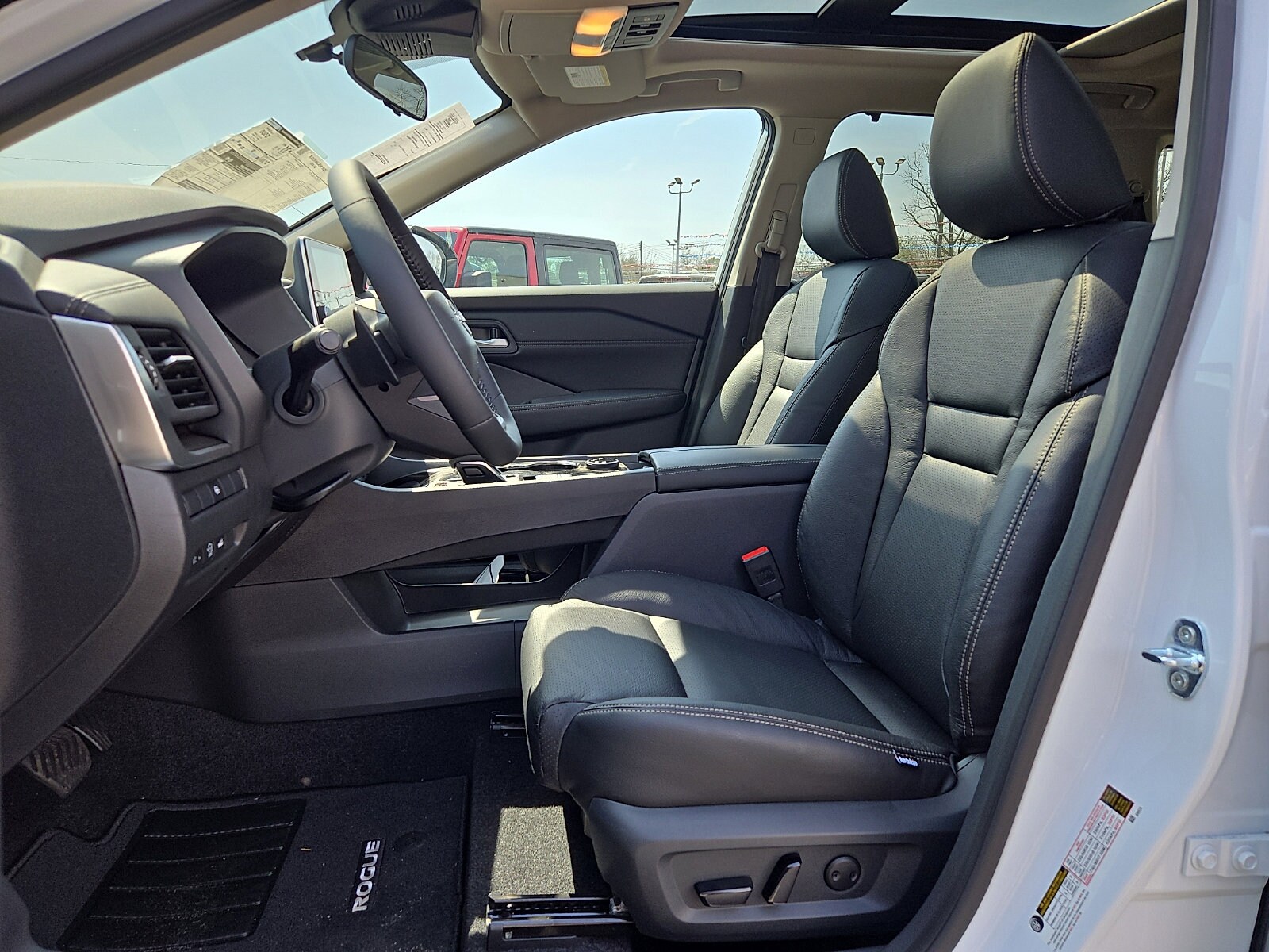 2026 Nissan Rogue SV - Photo 6