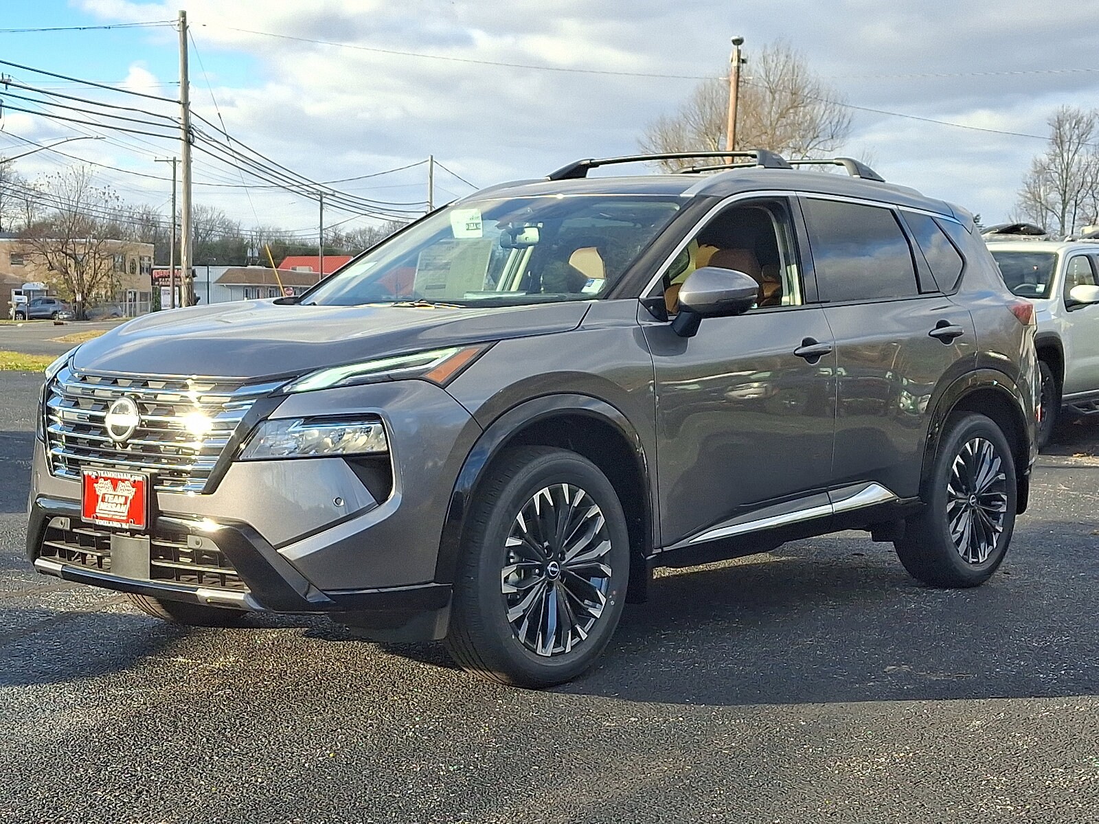 2026 Nissan Rogue Platinum photo 2