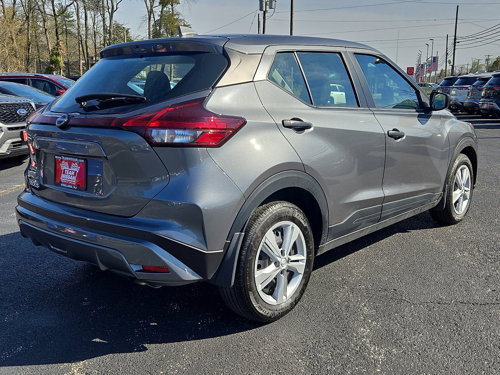 2025 Nissan Kicks Play S photo 5