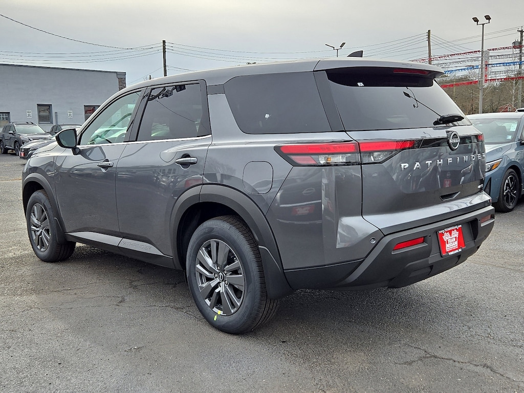 New 2025 Nissan Pathfinder S SUV