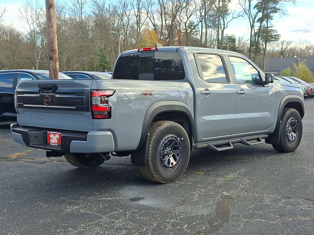 New 2026 Nissan Frontier PRO-4X Truck Crew Cab