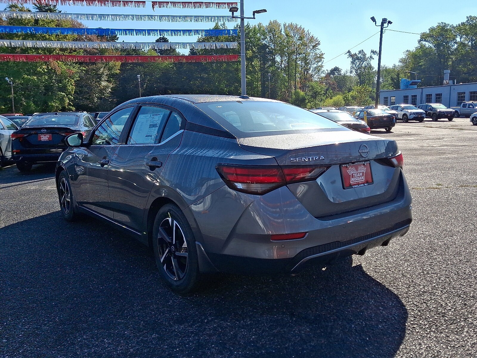 2025 Nissan Sentra SV photo 3