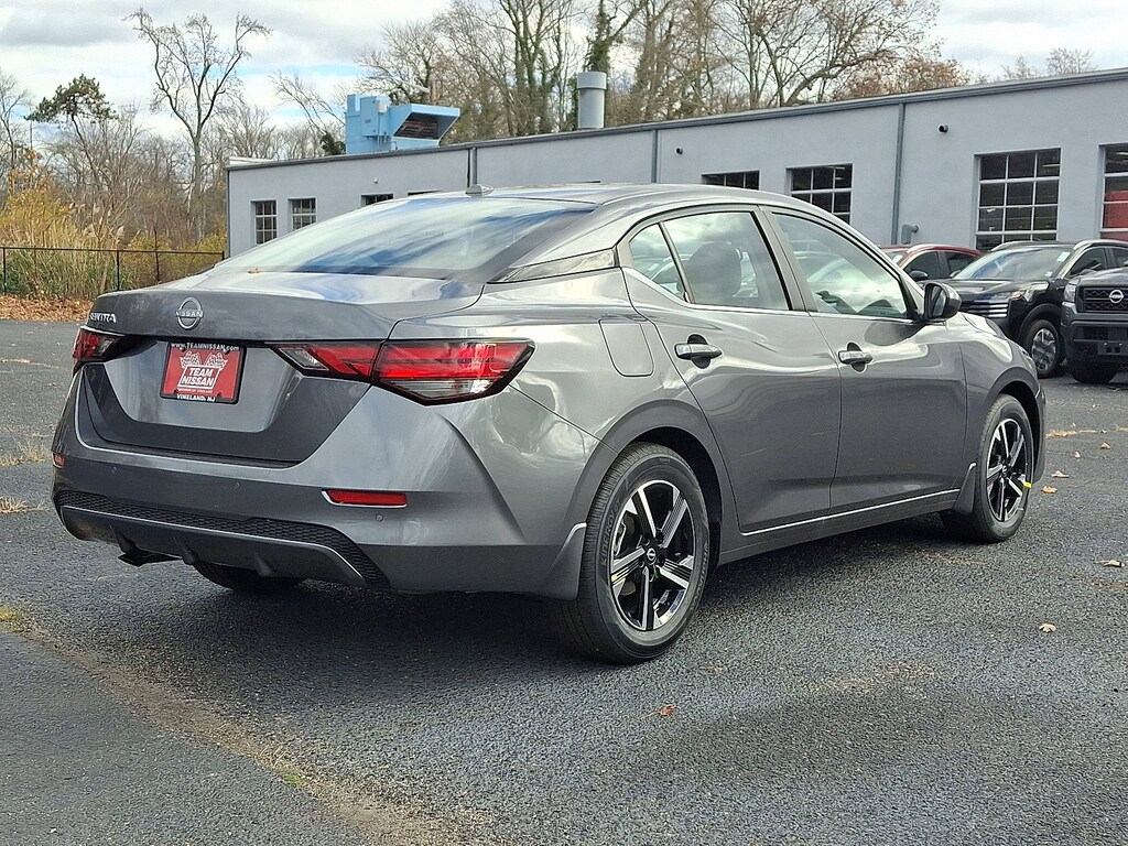 New 2025 Nissan Sentra SV Sedan