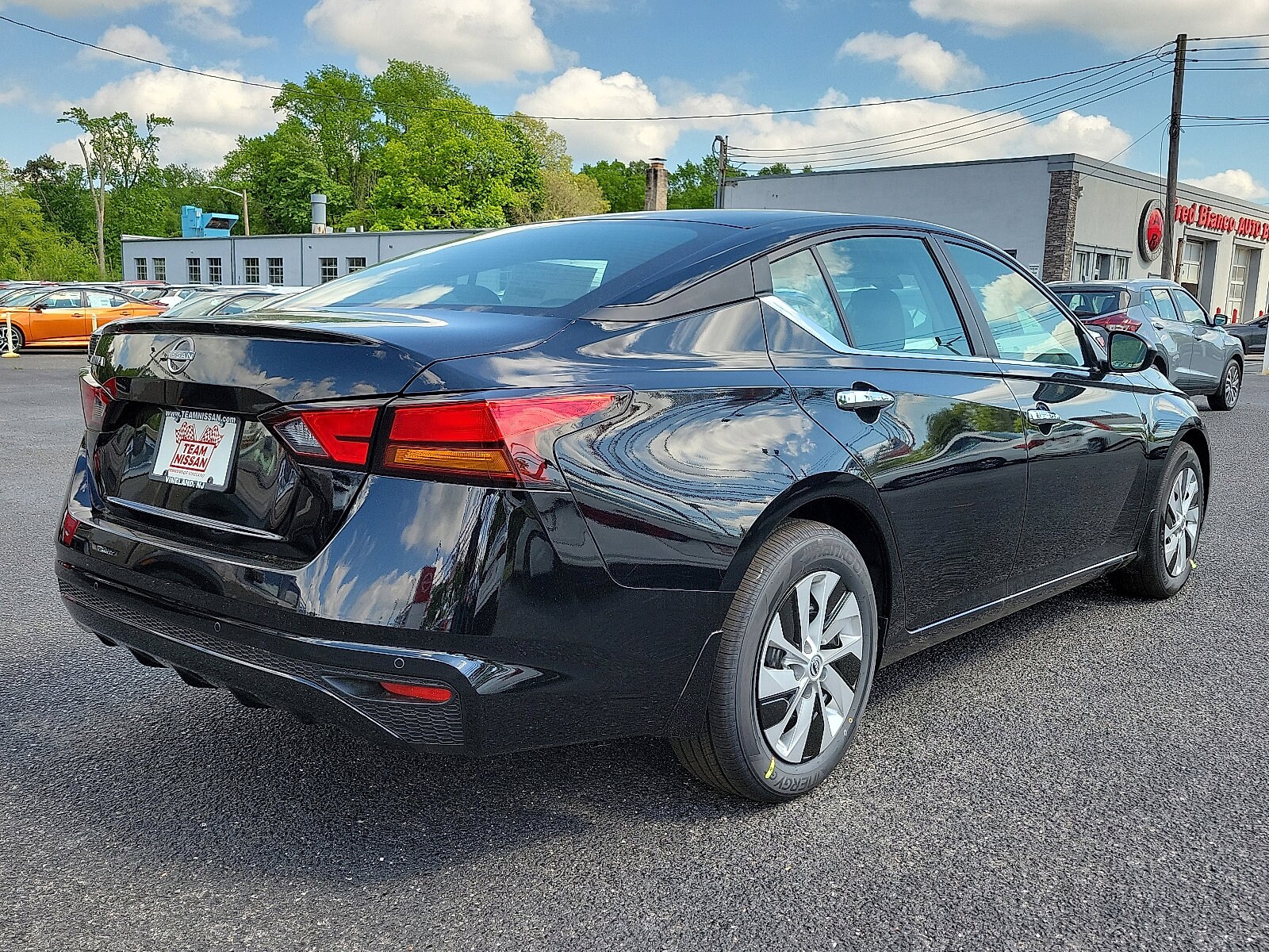 2024 Nissan Altima 2.5 S photo 4