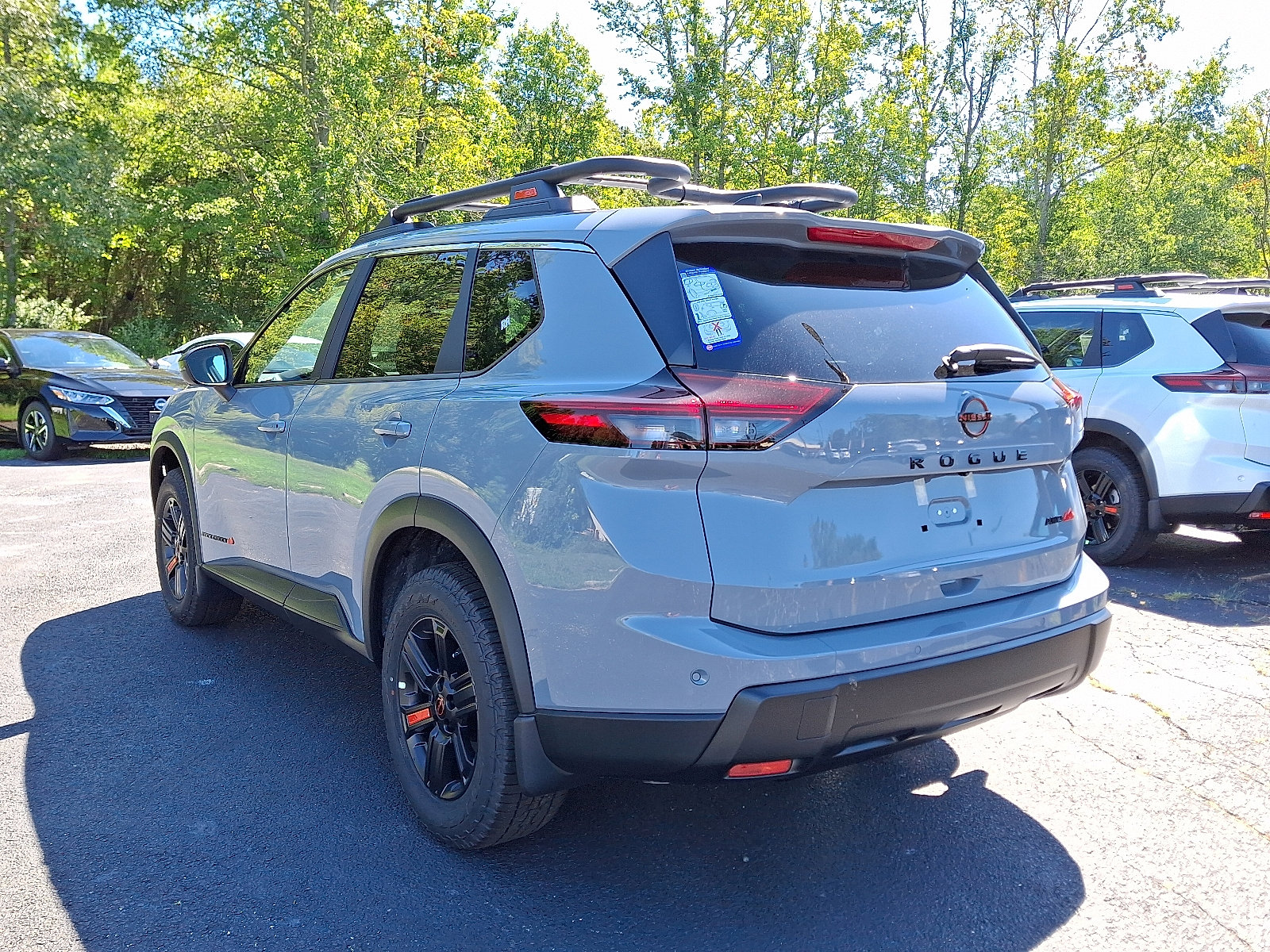 2026 Nissan Rogue Rock Creek photo 3