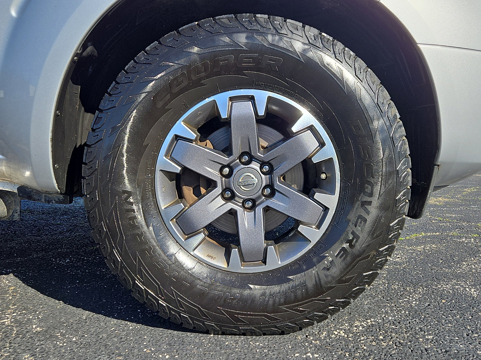 2015 Nissan Frontier Desert Runner photo 3