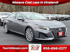 2025 Nissan Altima SL Sedan