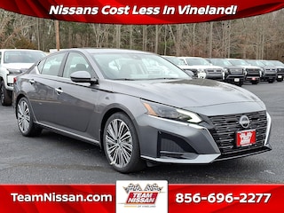 2025 Nissan Altima SL Sedan