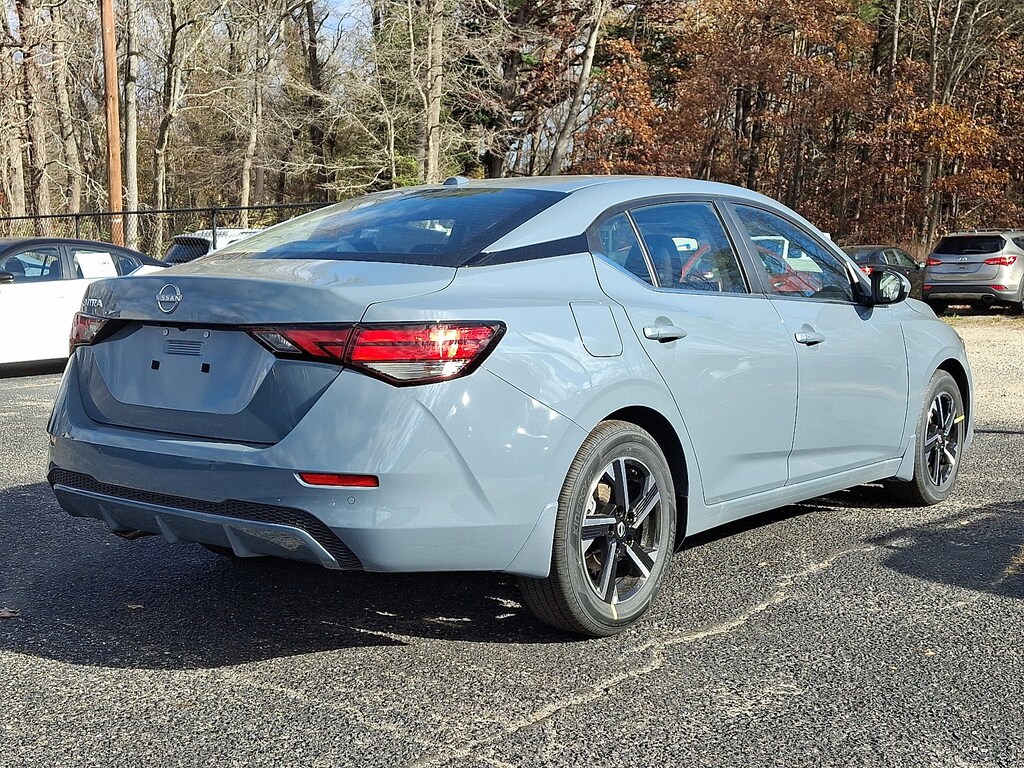 New 2025 Nissan Sentra SV Sedan