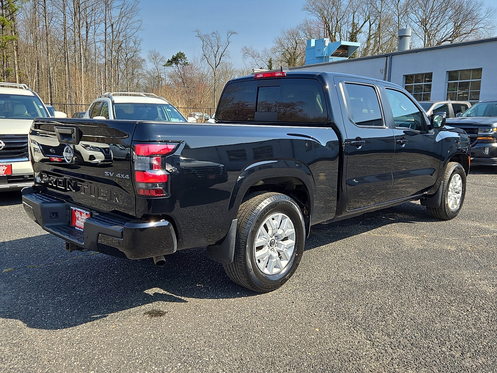 2023 Nissan Frontier SV photo 5