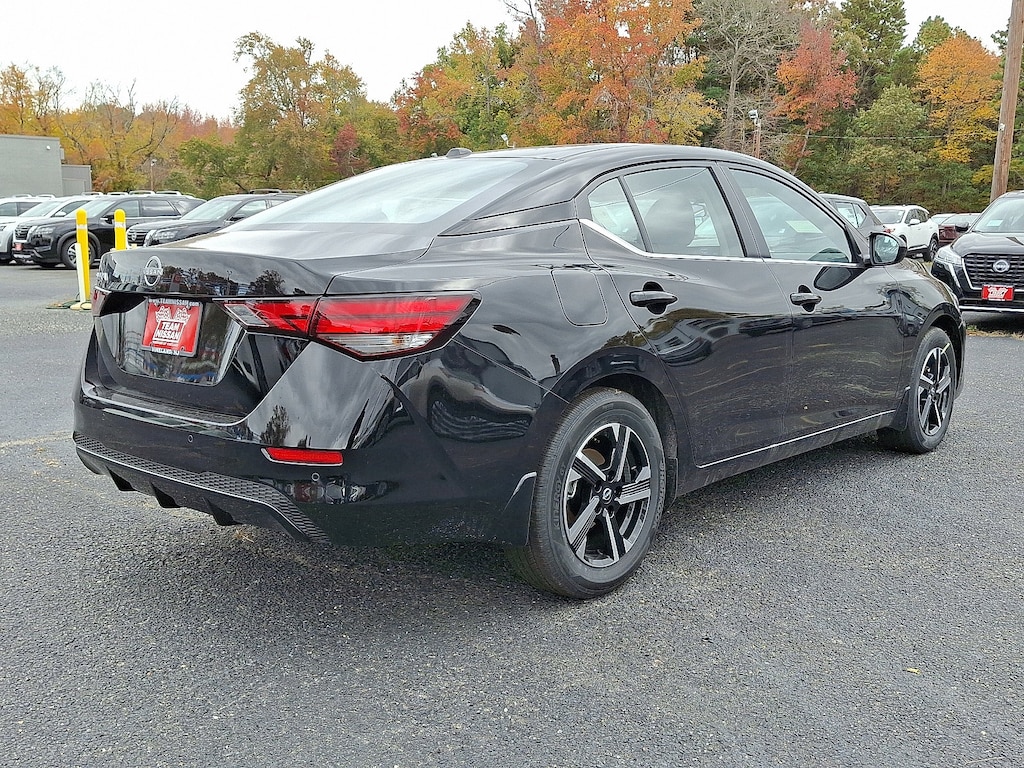 New 2025 Nissan Sentra SV Sedan