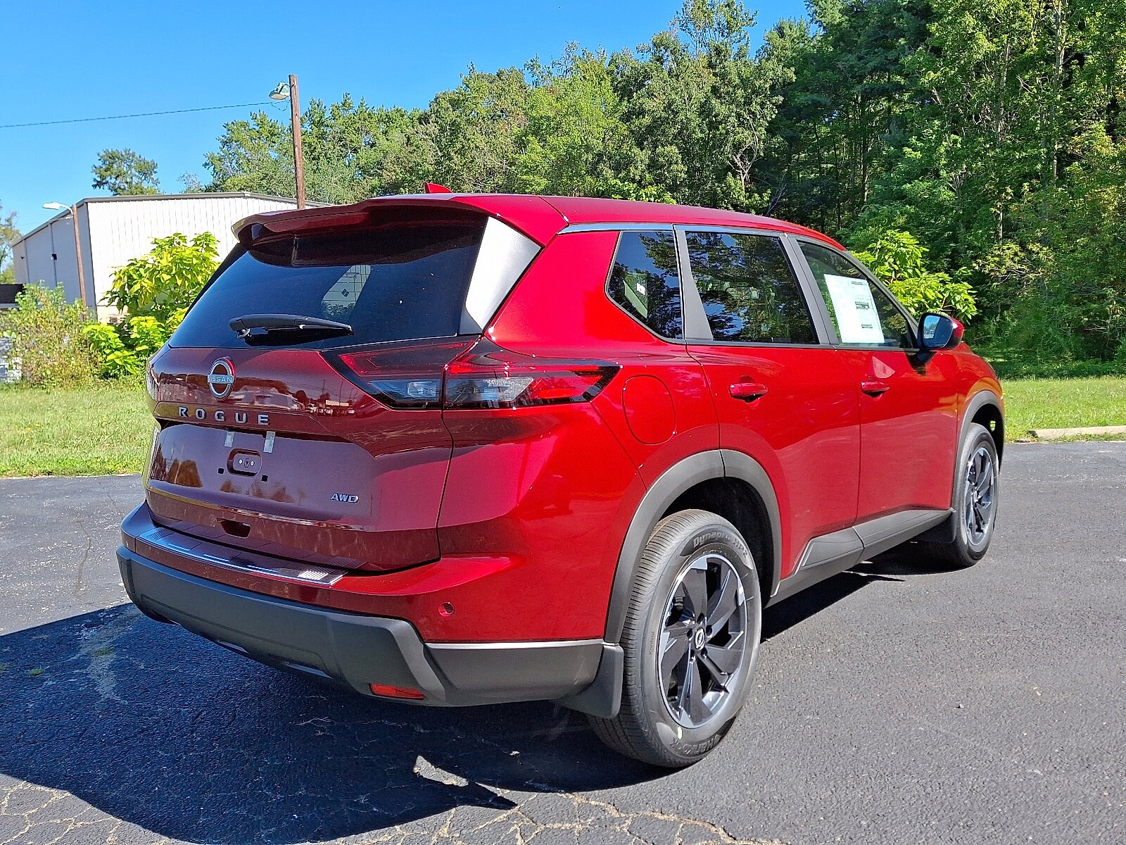 2026 Nissan Rogue SV photo 2