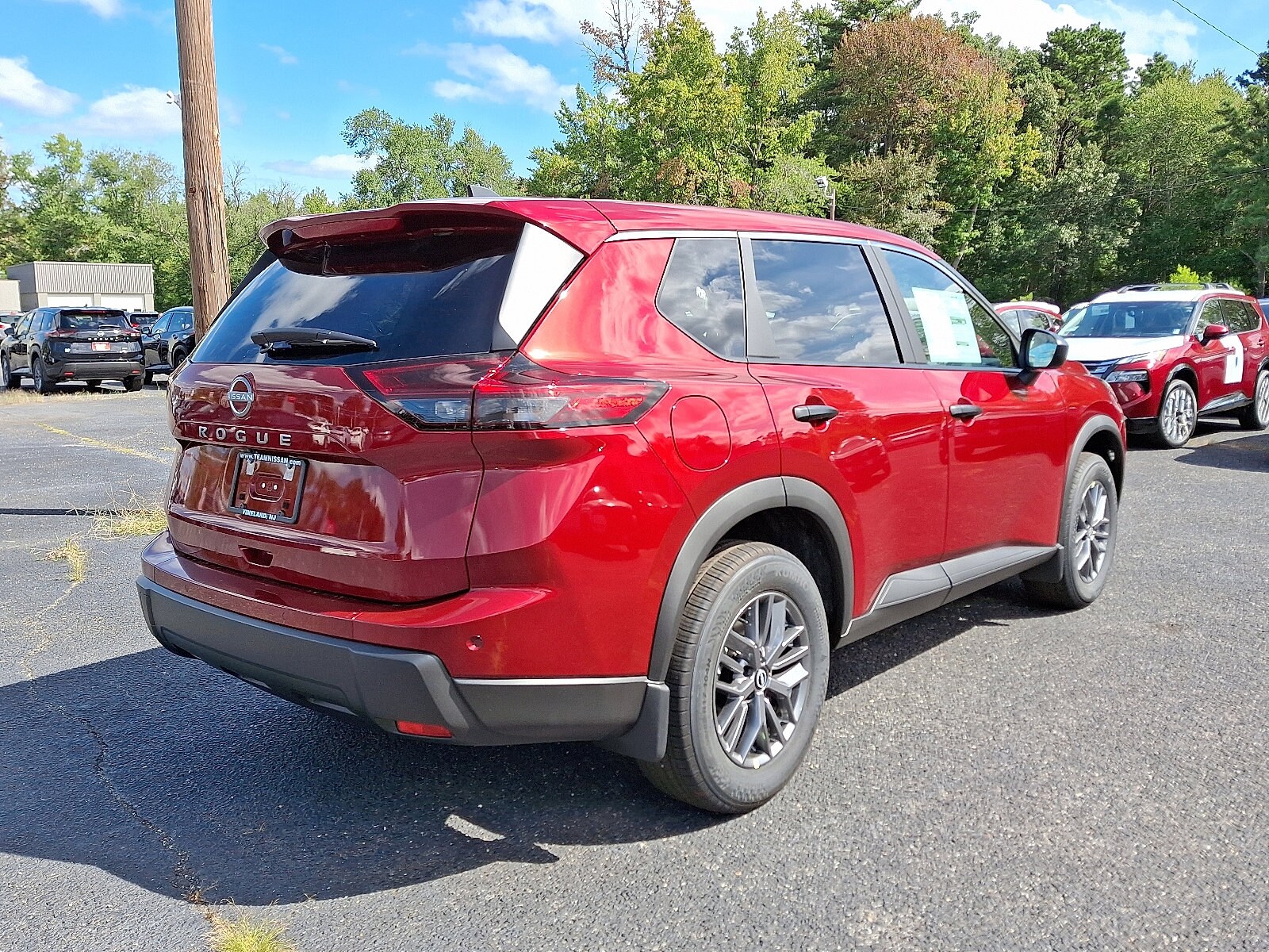 2026 Nissan Rogue S photo 4