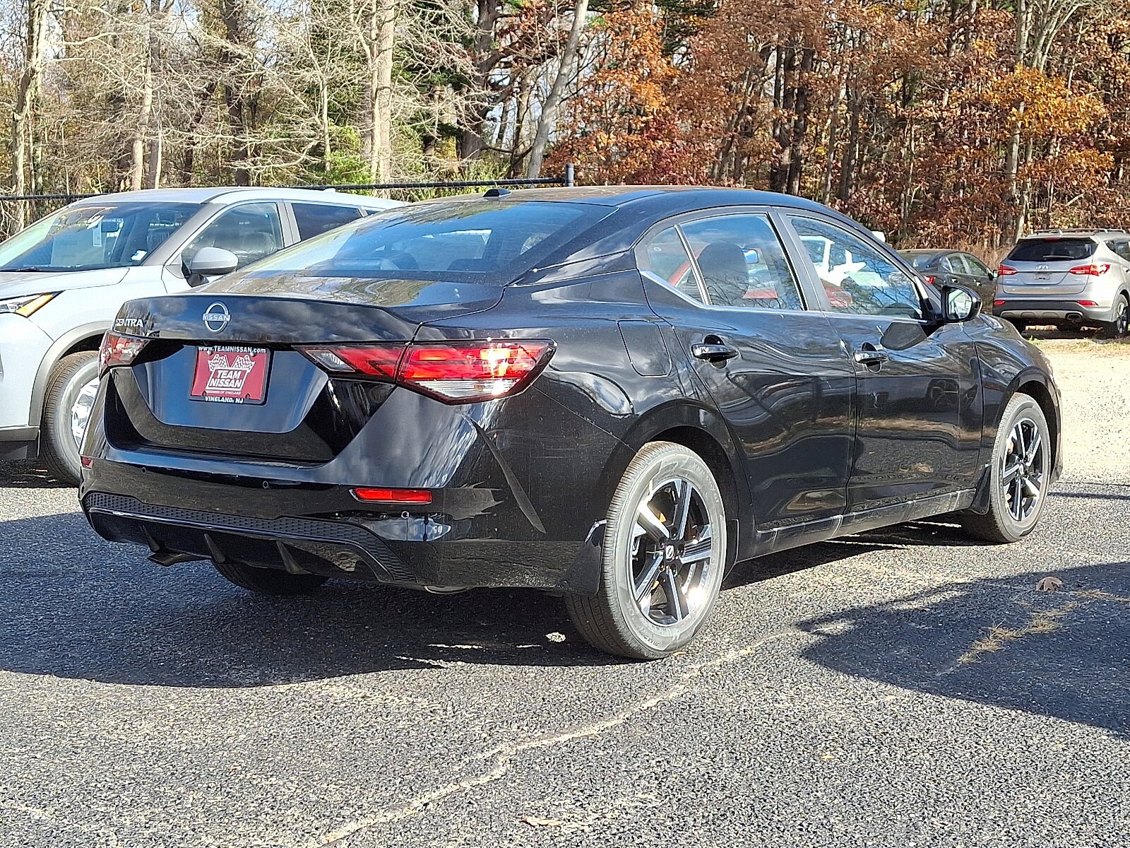 2025 Nissan Sentra SV photo 3