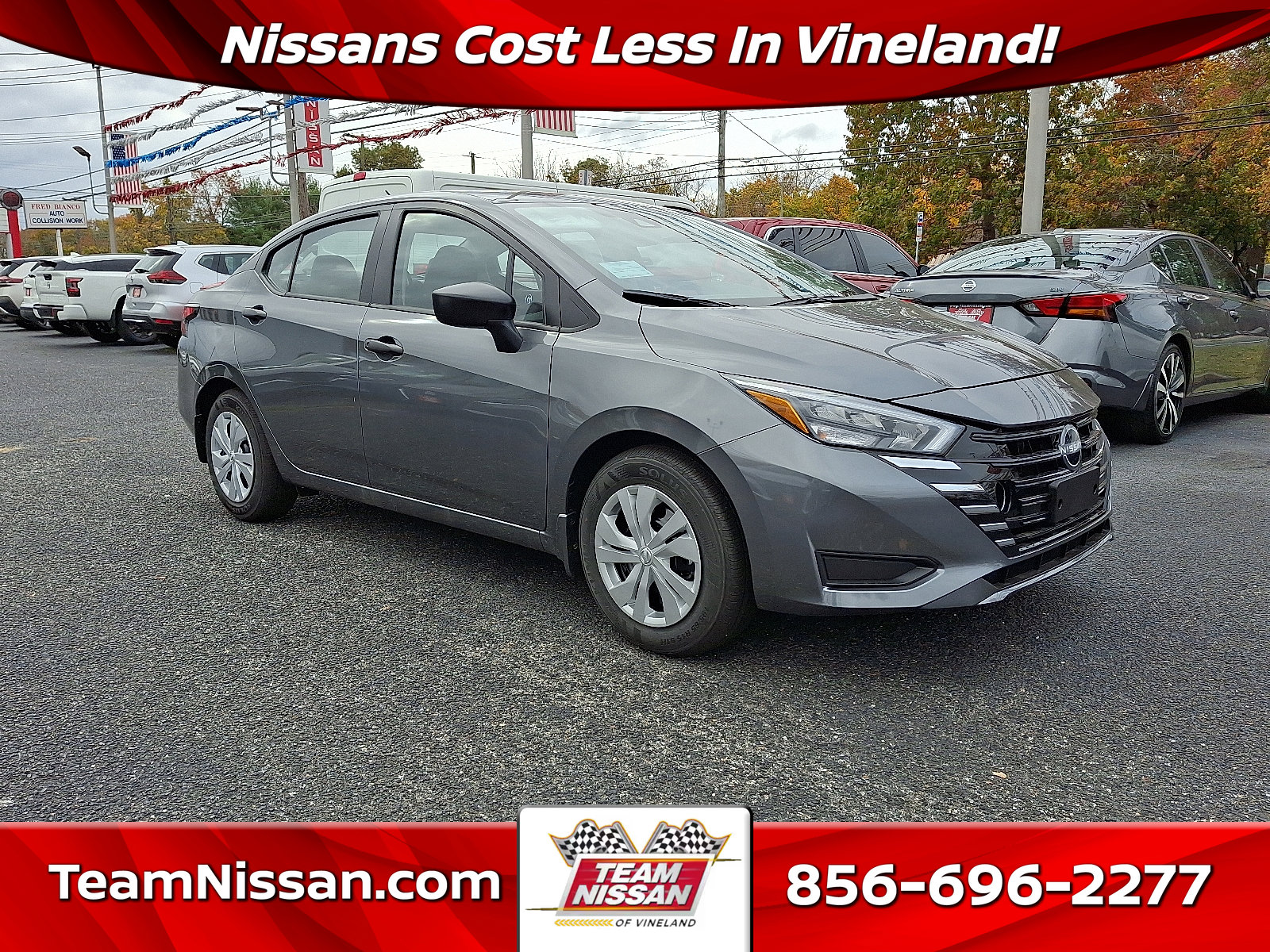 2025 Nissan Versa S's photo