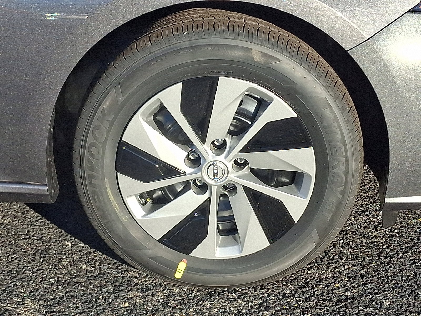 2025 Nissan Altima S photo 5