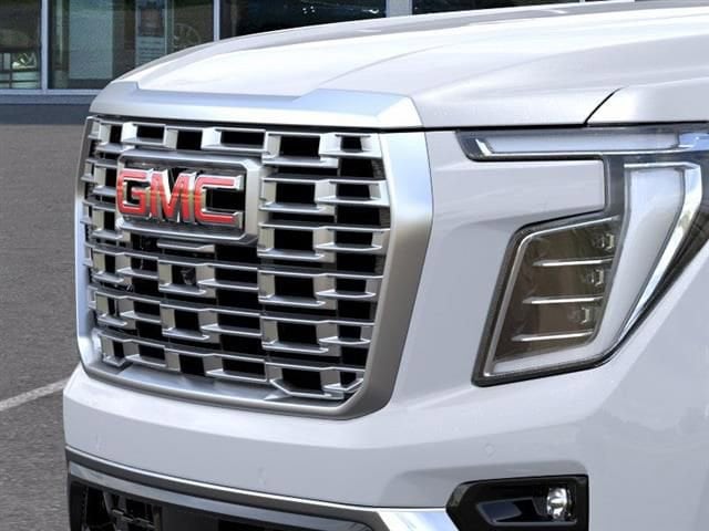 2026 GMC Yukon XL Denali - Photo 13